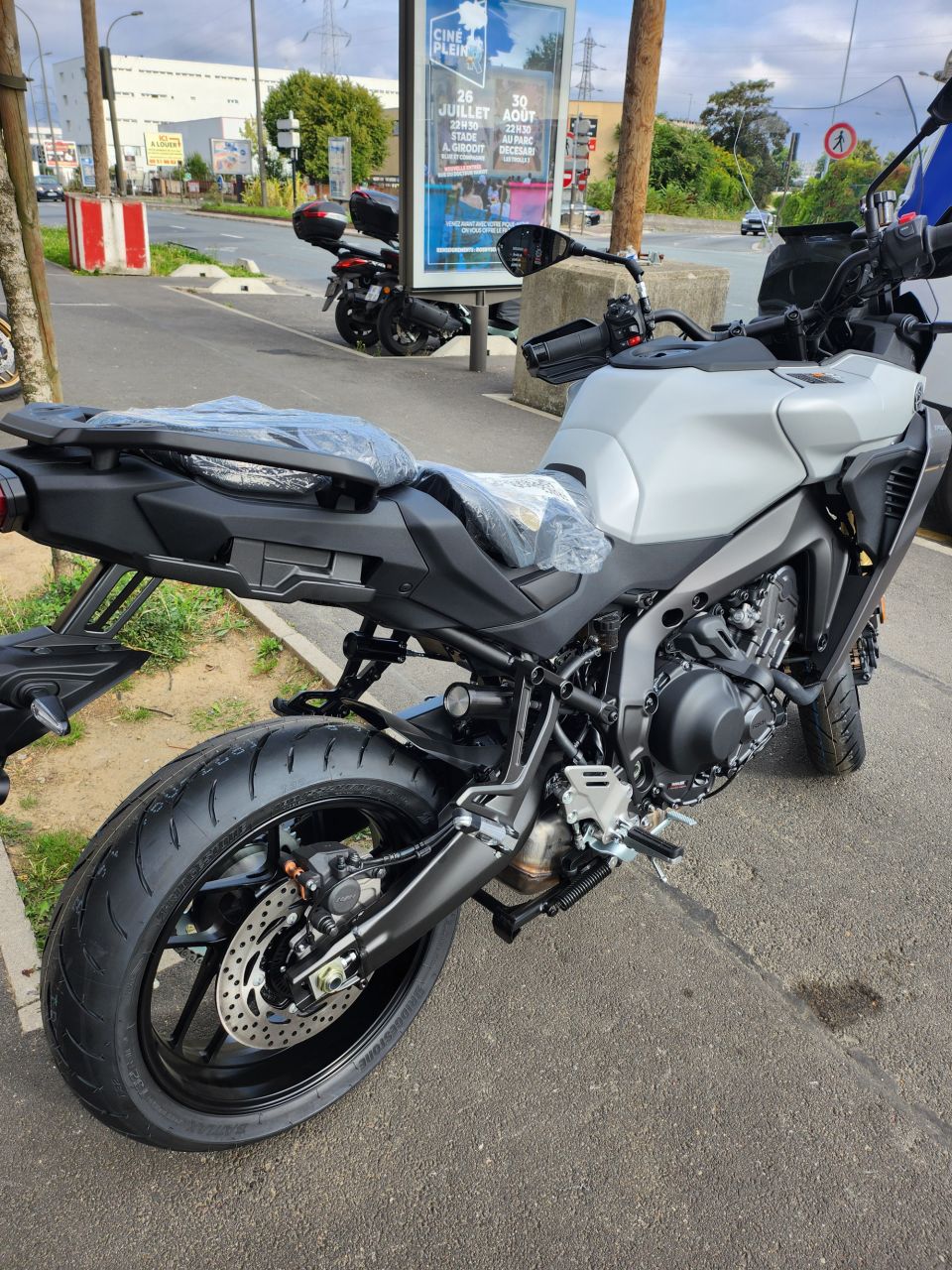 YAMAHA MT-09 TRACER 5