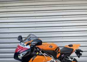 HONDA CBR 1000 RR REPSOL - 2013