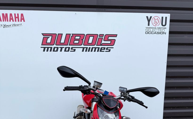 DUCATI STREETFIGHTER 2
