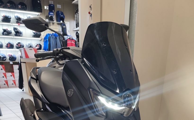 YAMAHA NMAX 125 1