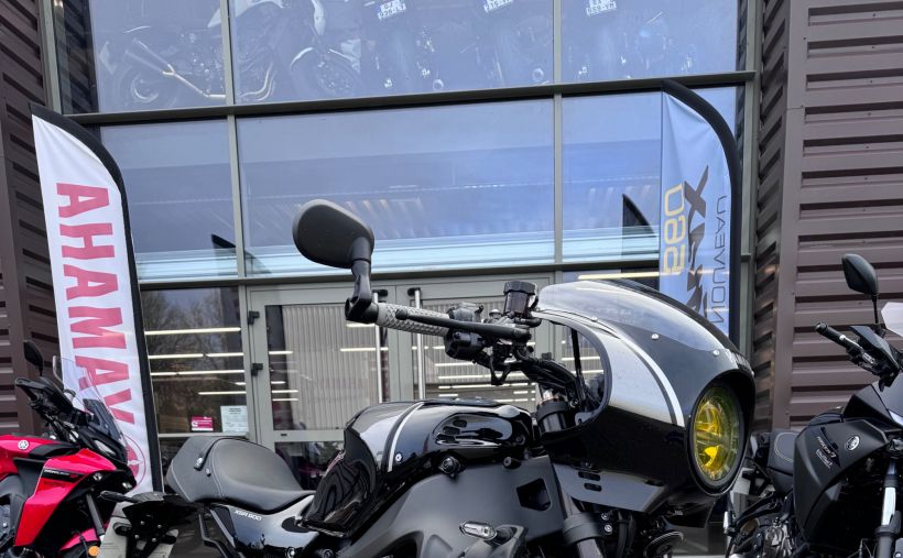 YAMAHA XSR 900 5
