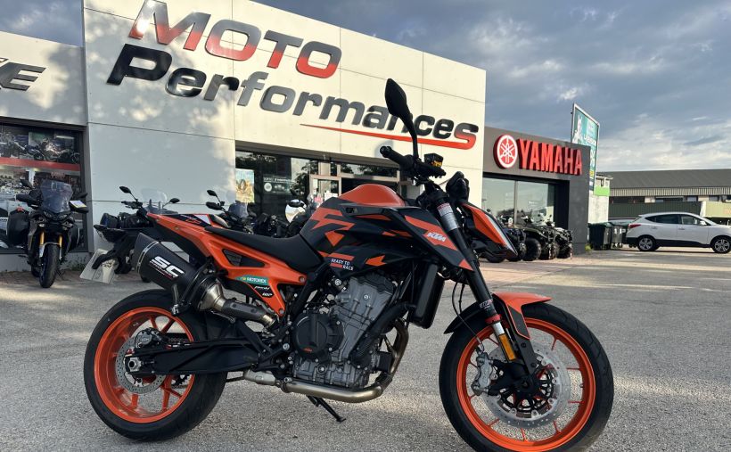KTM 890 DUKE GP 0