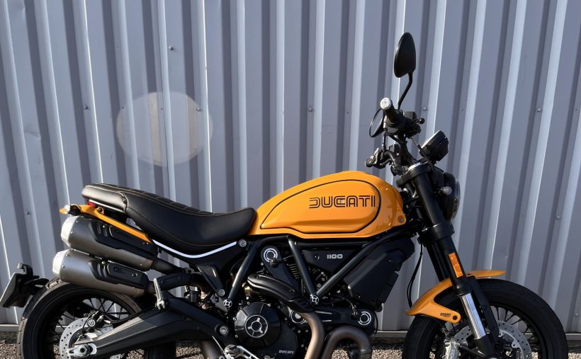 DUCATI SCRAMBLER 0