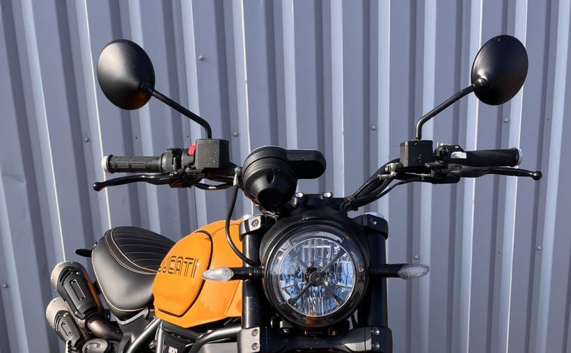 DUCATI SCRAMBLER 1