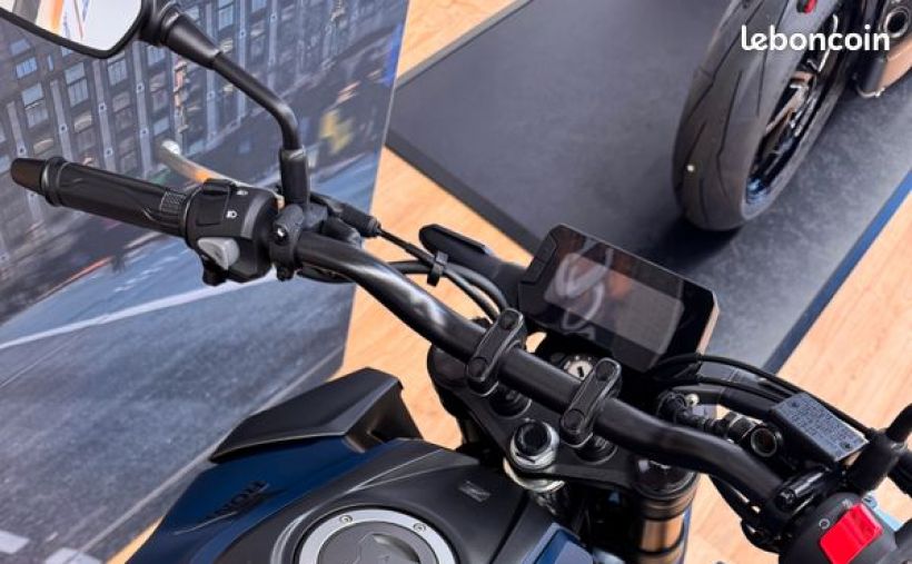 HONDA CB 125 2