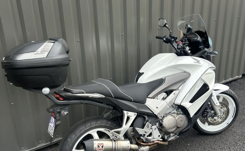HONDA VFR 800 X 1