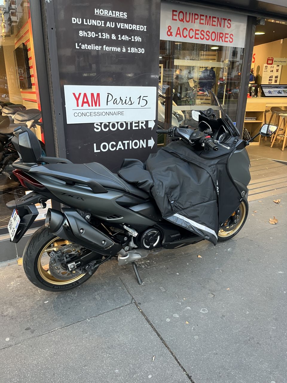 YAMAHA XP T-MAX 560 TECH MAX KAMO 1