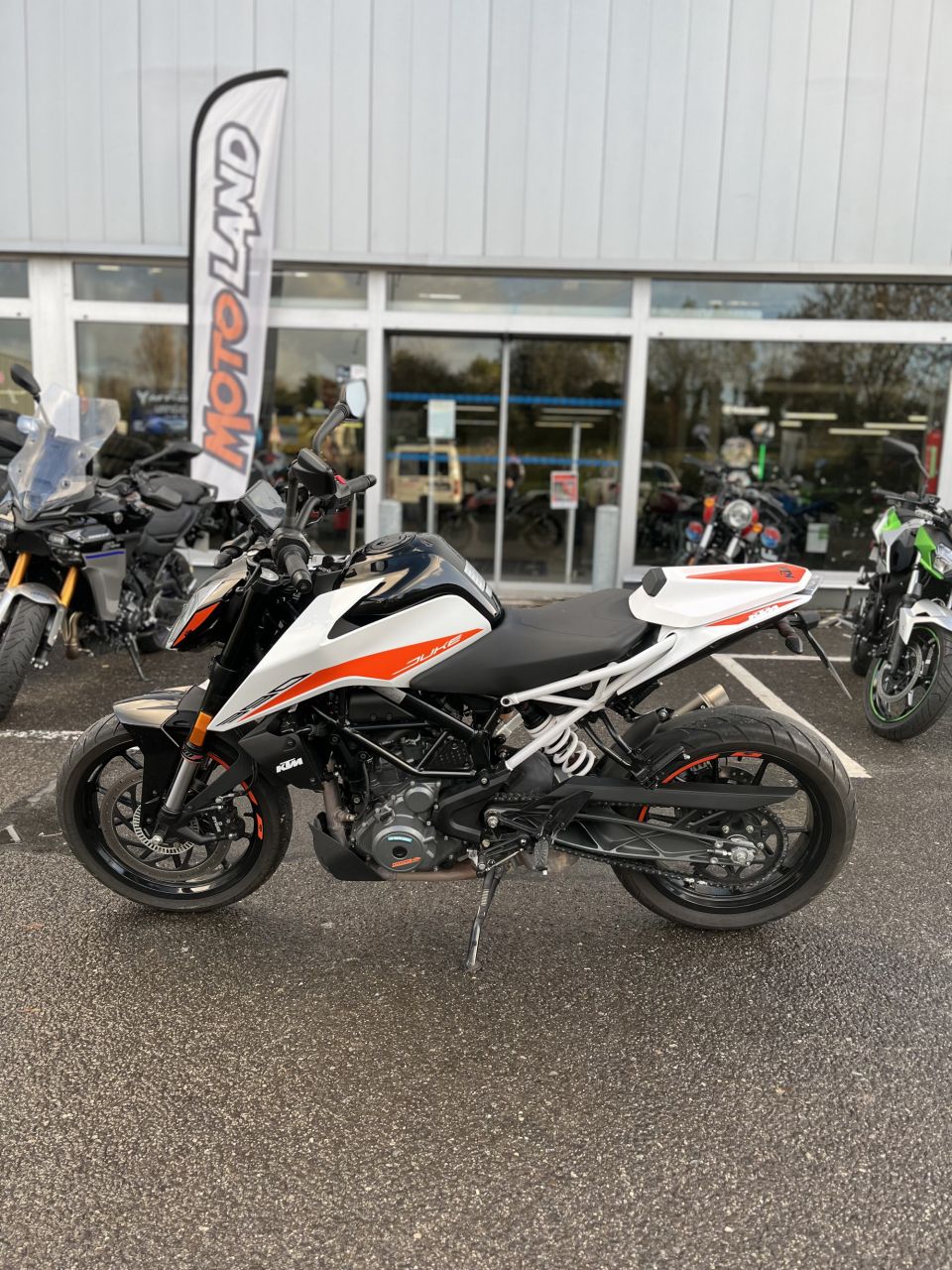 KTM 390 DUKE 6