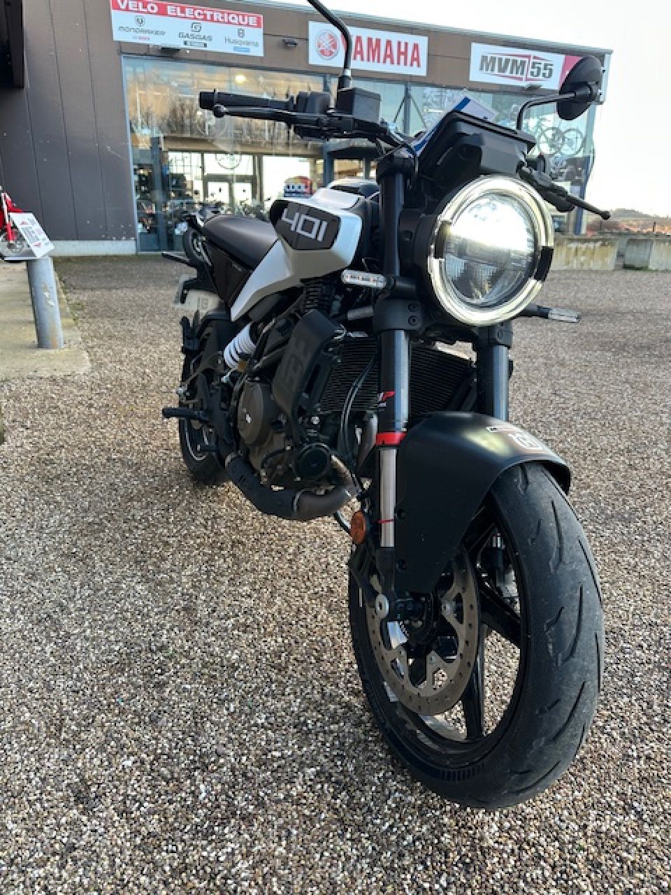 HUSQVARNA 401 VITPILEN A2 8