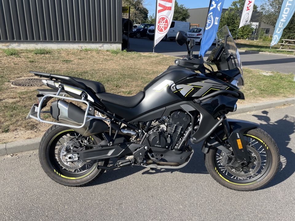 CF MOTO 800 MT 0