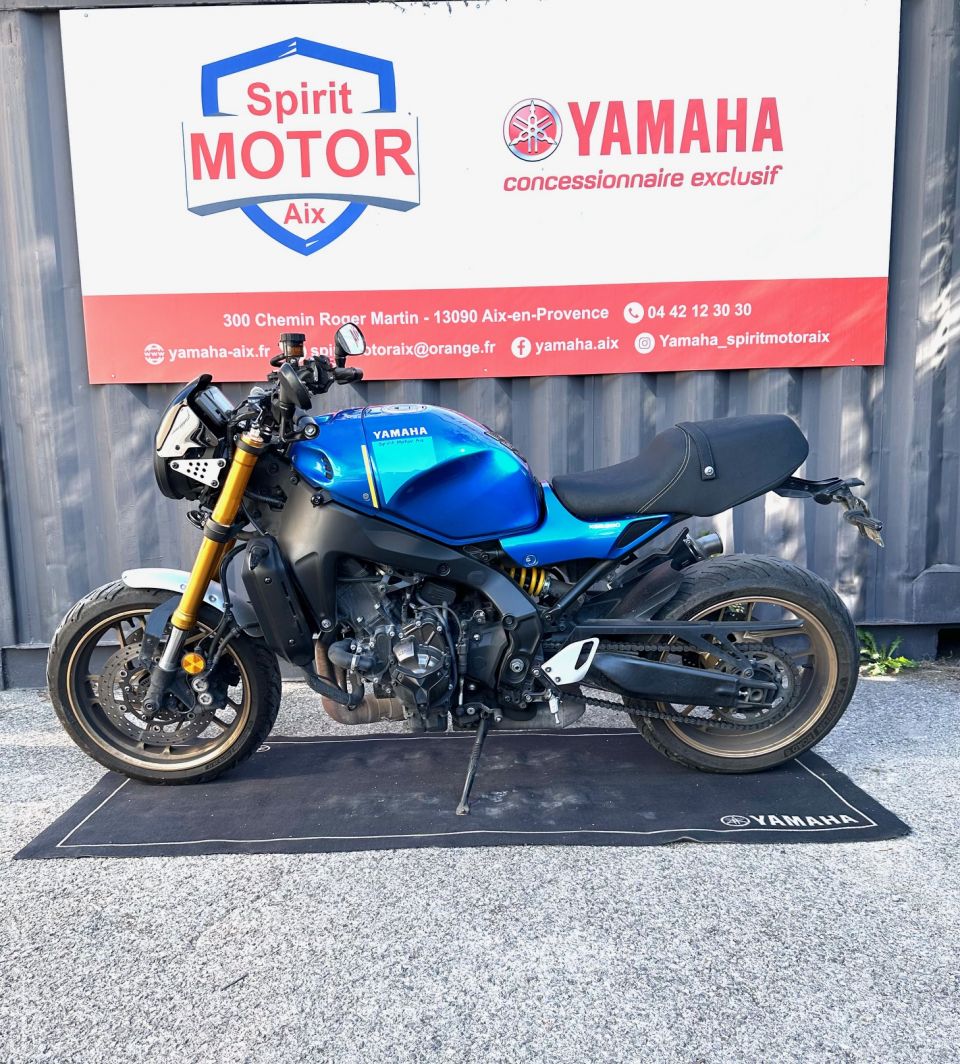 YAMAHA XSR 900 1