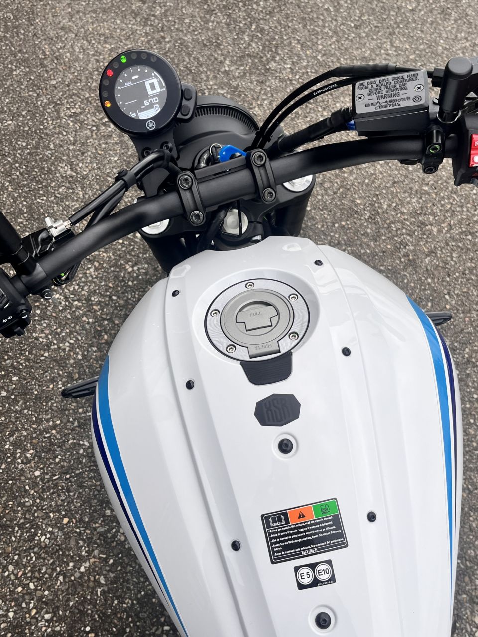 YAMAHA XSR 700 4