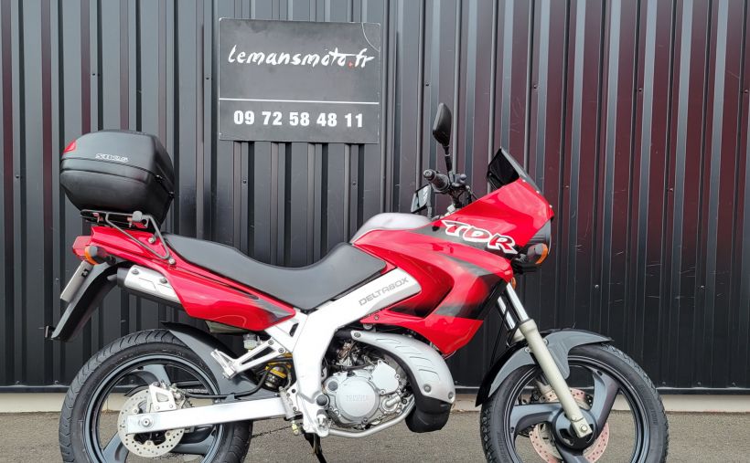 YAMAHA TDR 125 0
