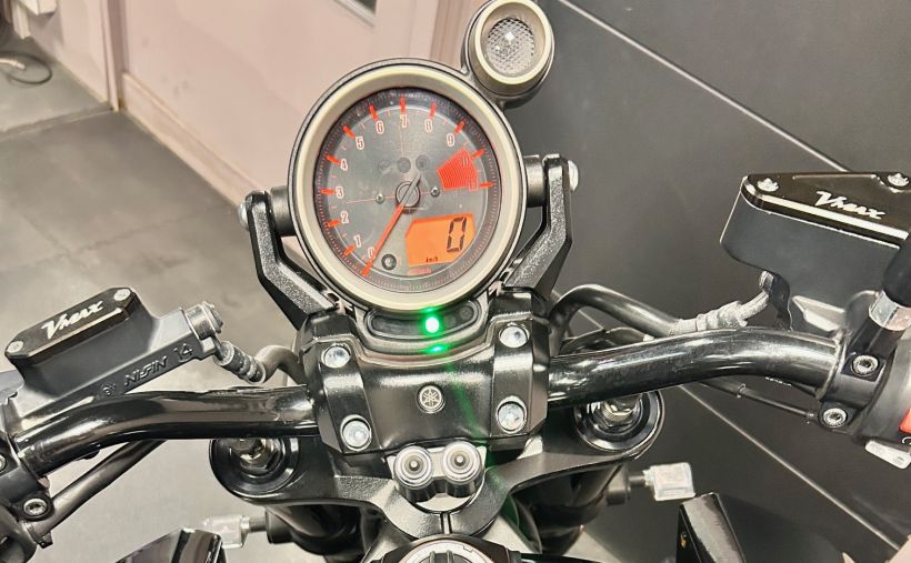 YAMAHA V-MAX 1700 2