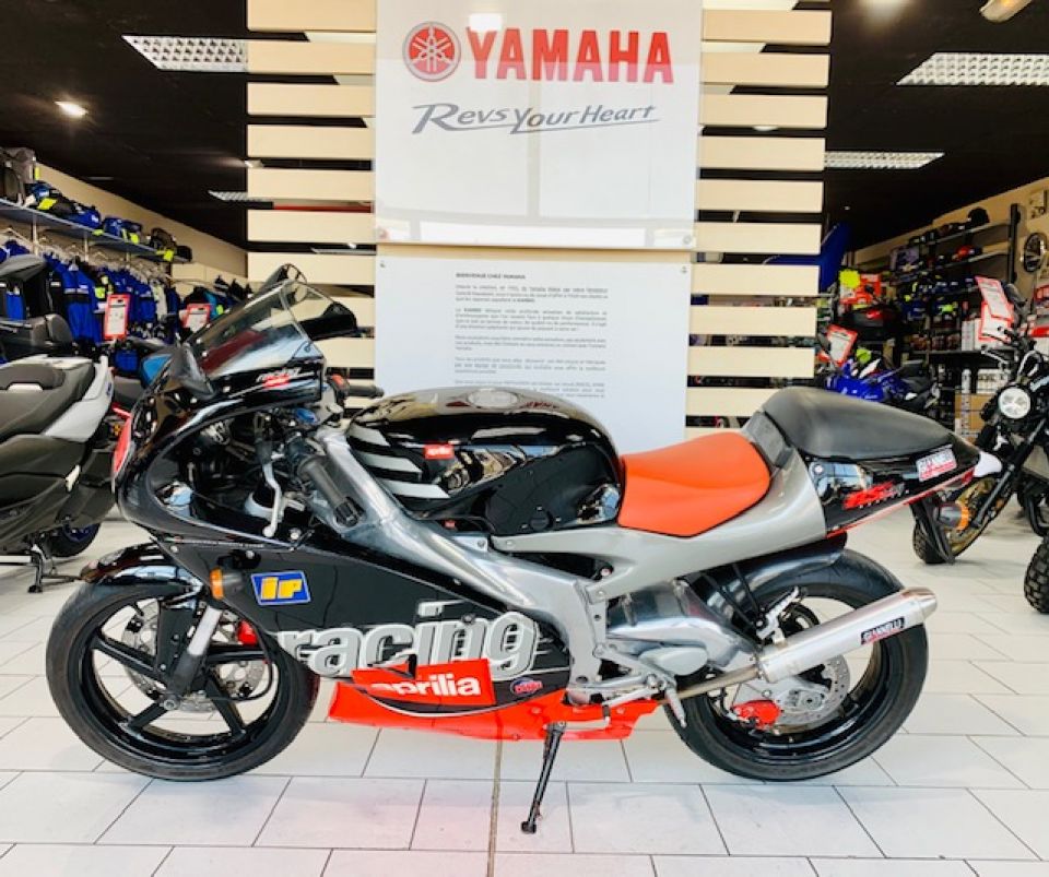 APRILIA RS 125 Tetsuya Harada Replica - MUSÉE 4