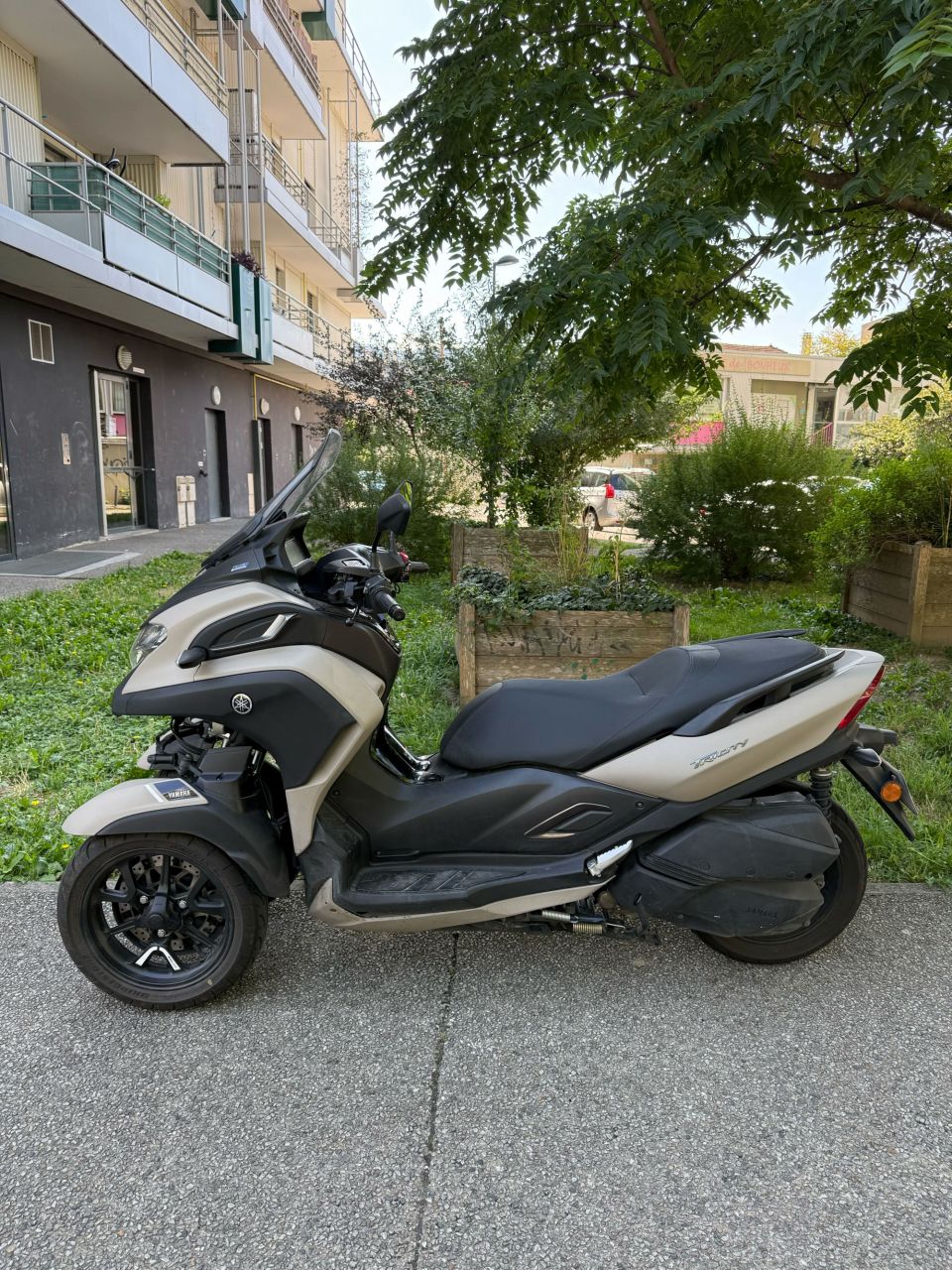 YAMAHA TRICITY 300 4