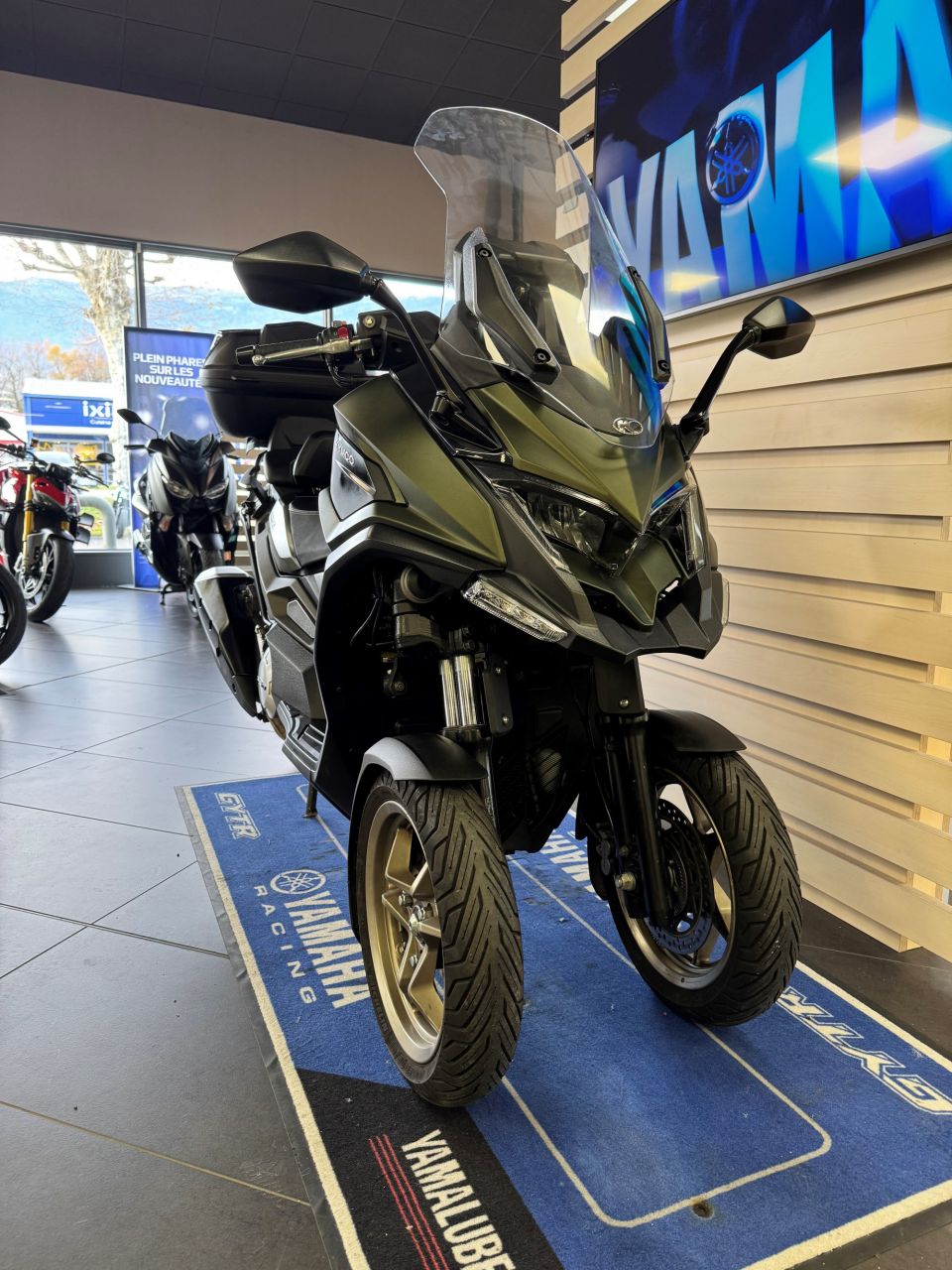 KYMCO CV3 550 2