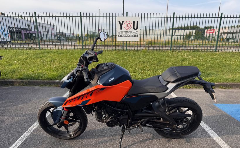 KTM 125 DUKE 3