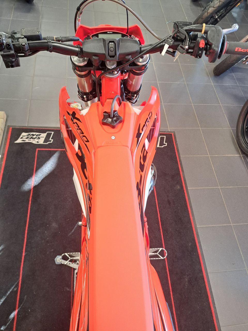 BETA X-PRO 300 2T 15