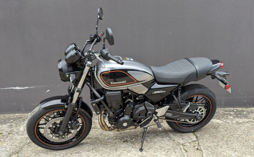 KAWASAKI Z 650 (47.5CV) 2