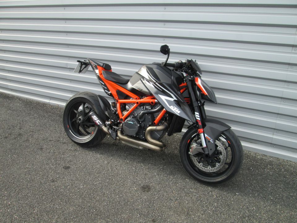 KTM 1290 SUPER DUKE RR 0