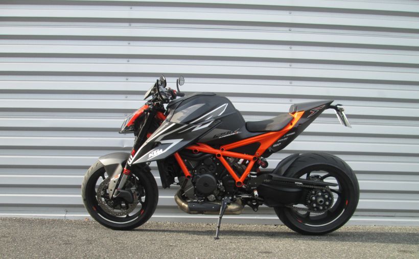 KTM 1290 SUPER DUKE RR 4