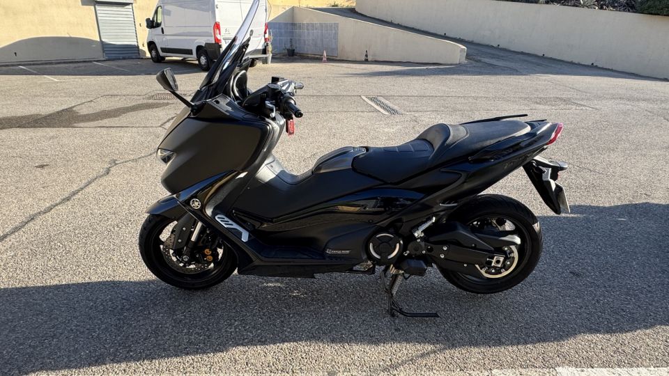 YAMAHA XP T-MAX 560 TECH MAX 1