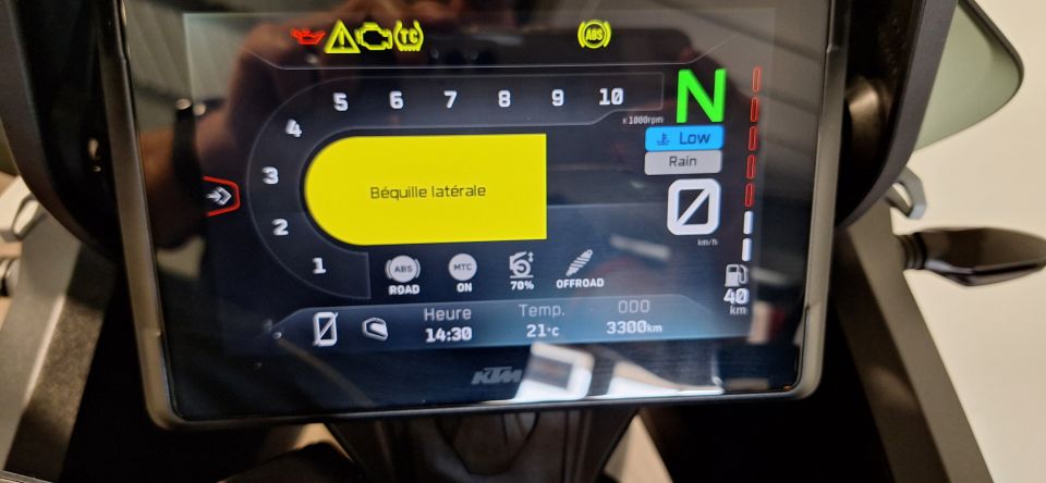 KTM 1290 SUPER ADVENTURE S 9
