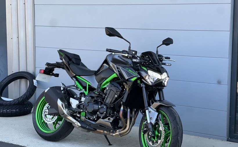 KAWASAKI Z 900 1