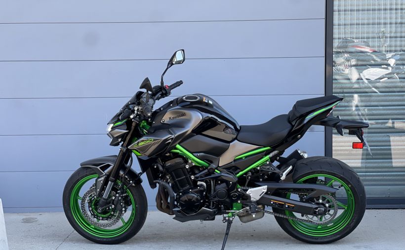 KAWASAKI Z 900 3