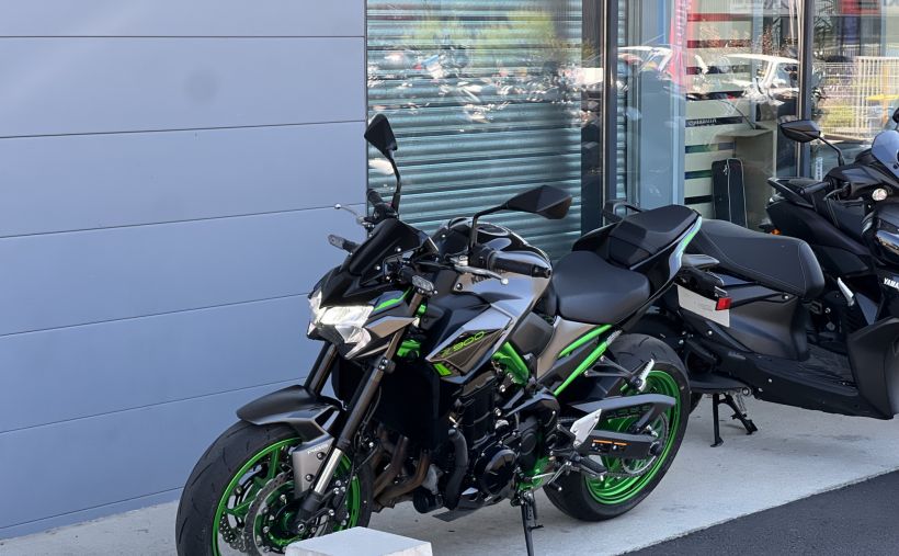 KAWASAKI Z 900 4