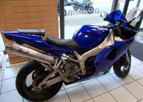 YAMAHA YZF R1 GYTR - 2000