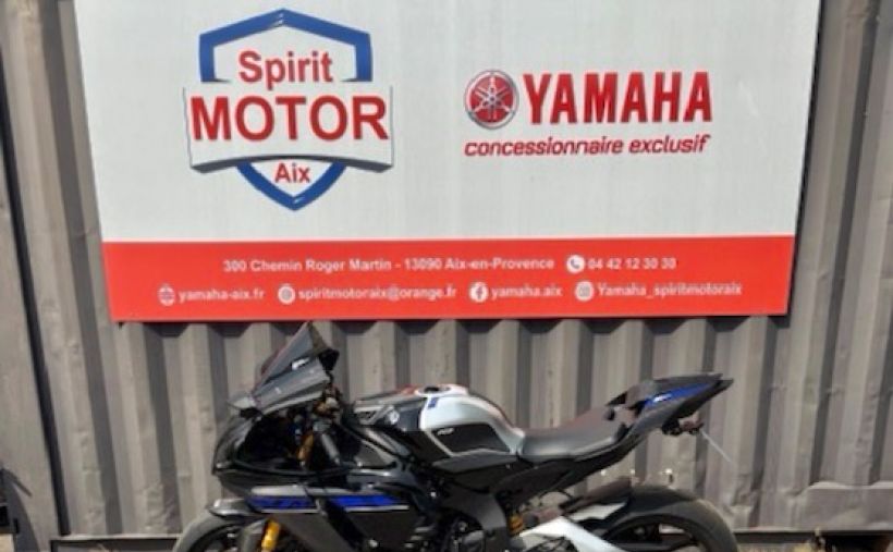 YAMAHA YZF 1000 R1 M 1