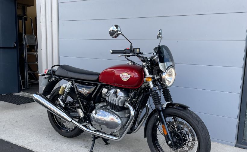 ROYAL ENFIELD INTERCEPTOR 1