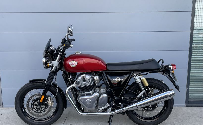 ROYAL ENFIELD INTERCEPTOR 3