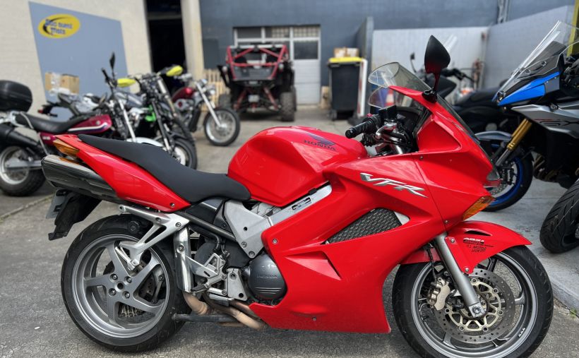 HONDA VFR 800 VTEC 0