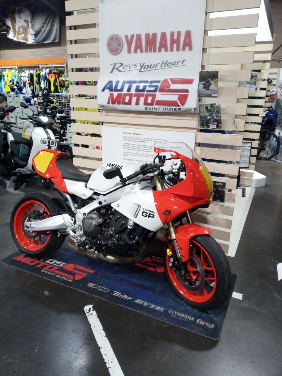 YAMAHA 900 XSR WGP 35 KW 0