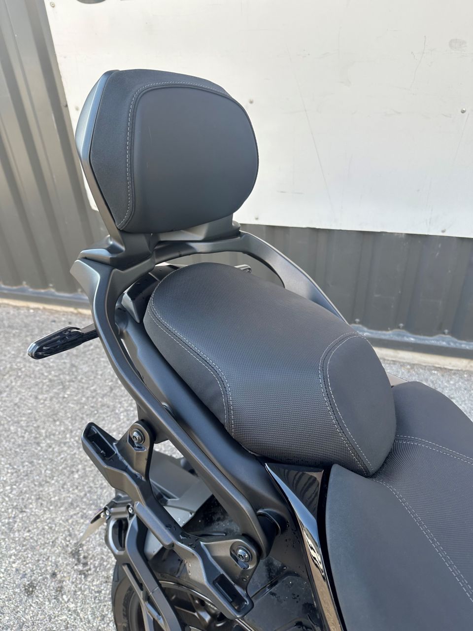 YAMAHA NIKEN 850 GT 4