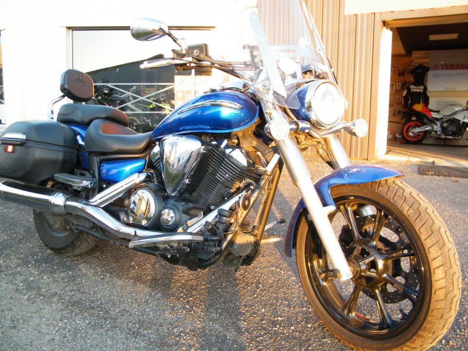 YAMAHA XVS 950 0