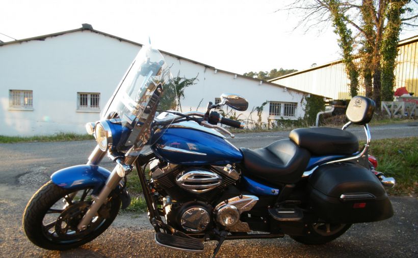 YAMAHA XVS 950 2