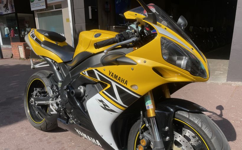 YAMAHA  R3 World GP 60th Anniversary 1