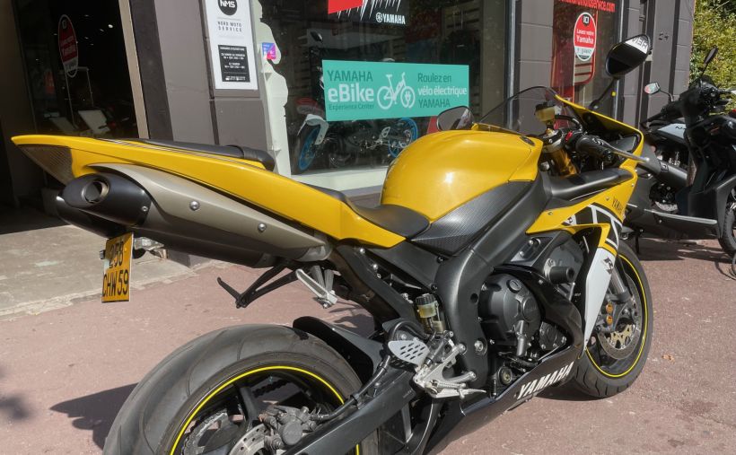 YAMAHA  R3 World GP 60th Anniversary 2