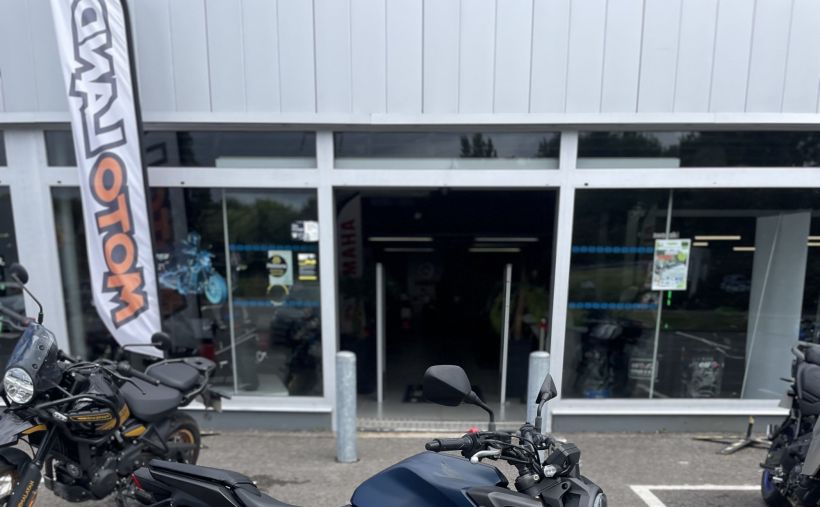 HONDA CB 125 R 1