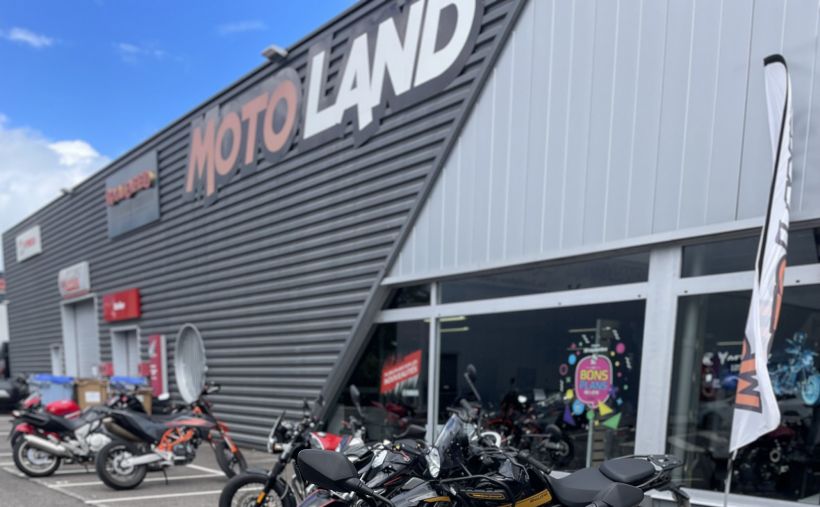 HONDA CB 125 R 2