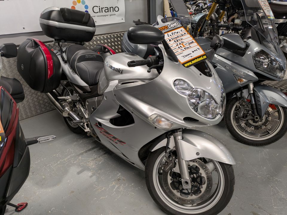 KAWASAKI ZZR 1200 0