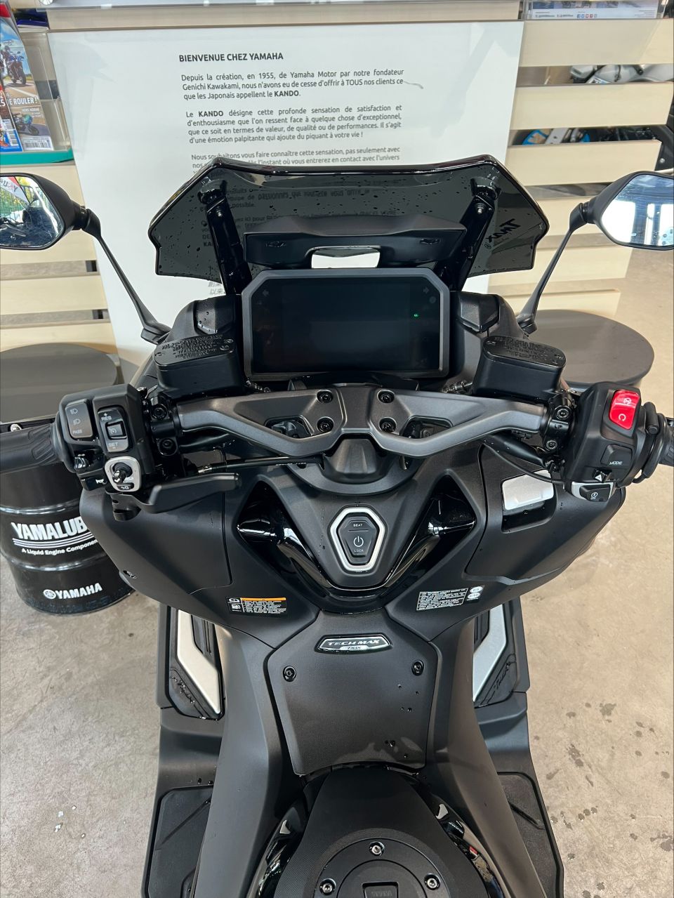 YAMAHA XP T-MAX 560 TECH MAX 7