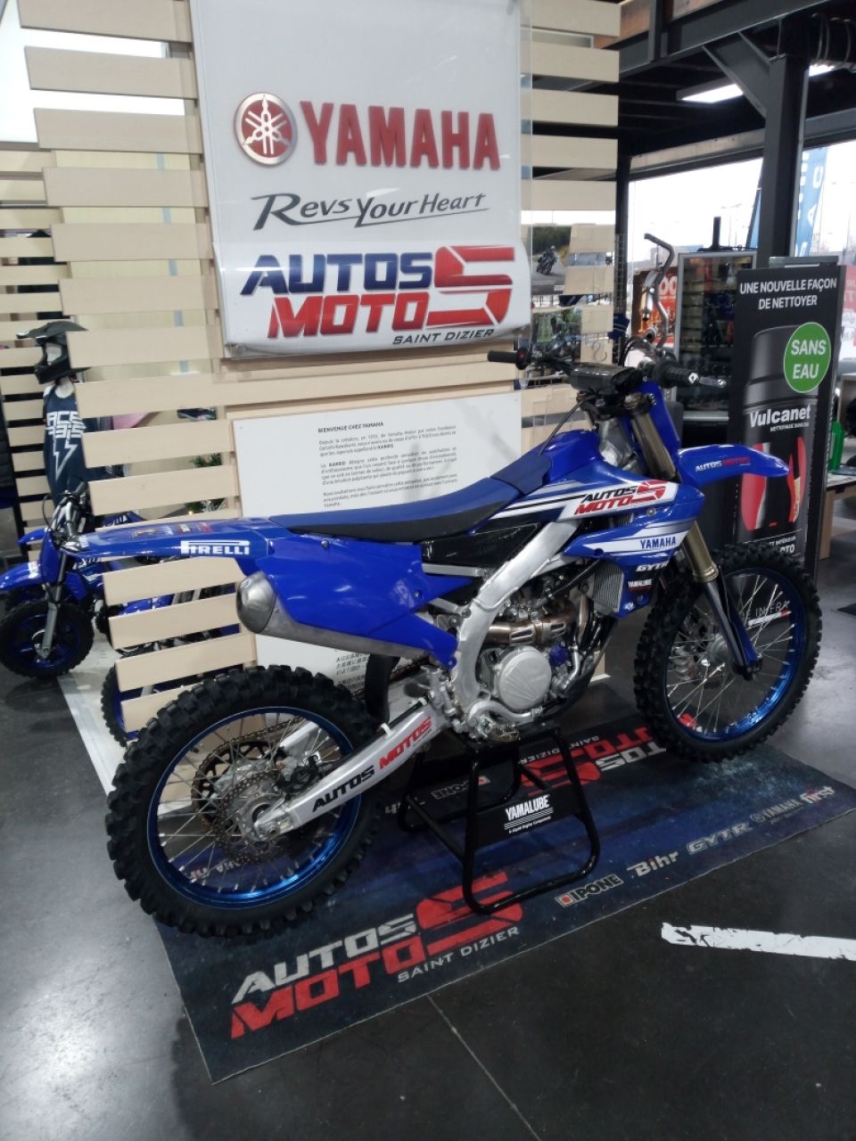 YAMAHA 250 YZF 2023 4