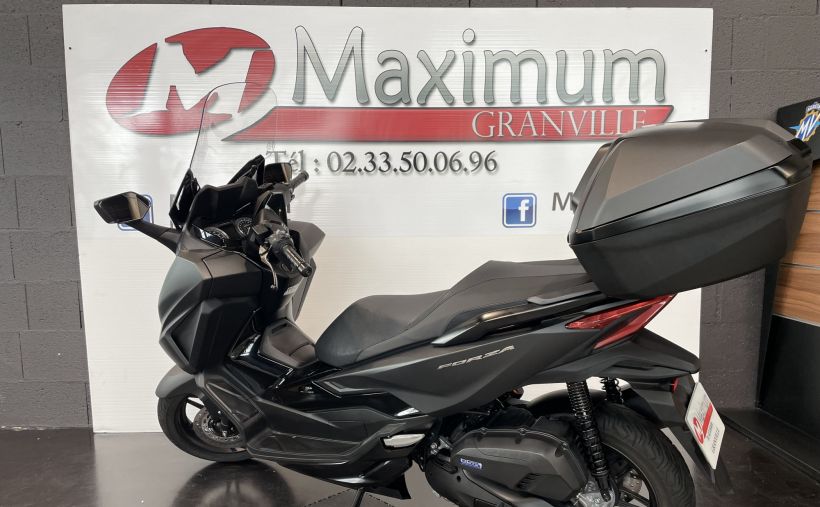 HONDA NSS FORZA 125 6