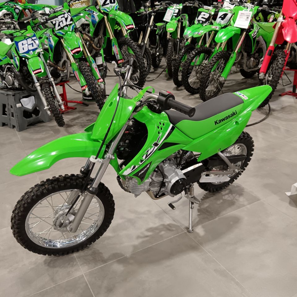 KAWASAKI KLX 110 4