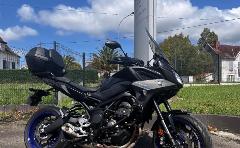 YAMAHA TRACER 9 1
